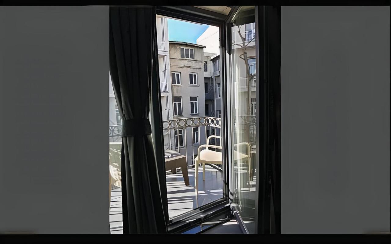 Lucis In Pera Boutique Hotel Истанбул Екстериор снимка